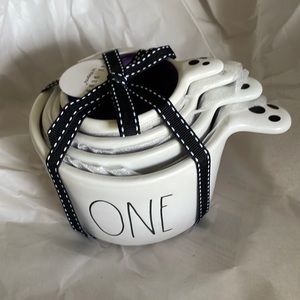 Rae Dunn Halloween Measuring Cups